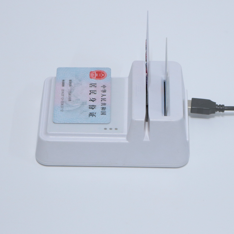 社?？ㄗx卡器